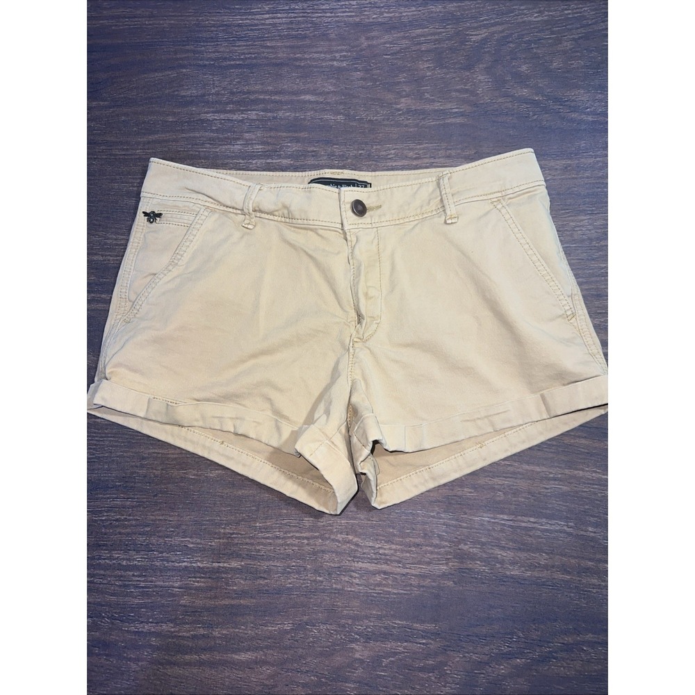 Abercrombie & Fitch Women's Tan Cuffed Shorts Size 27 Mid Rise Bee Logo